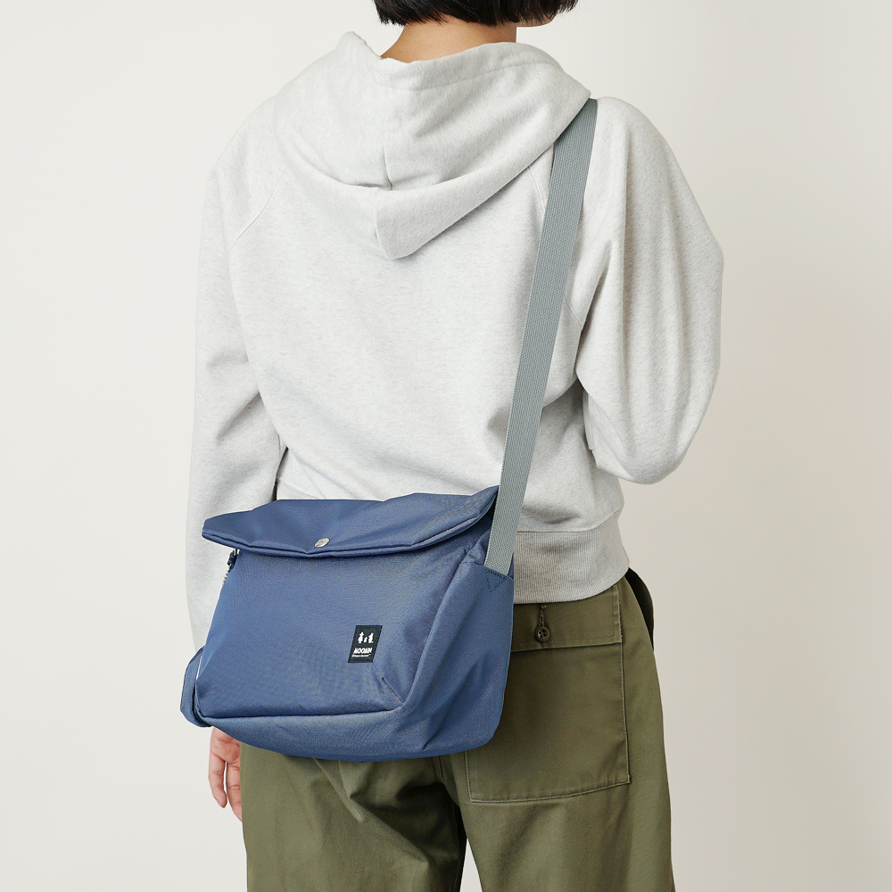 横型 よこ ヨコ ショルダーバッグ ムーミン MOOMIN リトルミイ スナフキン ニョロニョロ 鞄 バッグ かばん カバン シンプル レディース 綺麗め フォーマル カジュアル