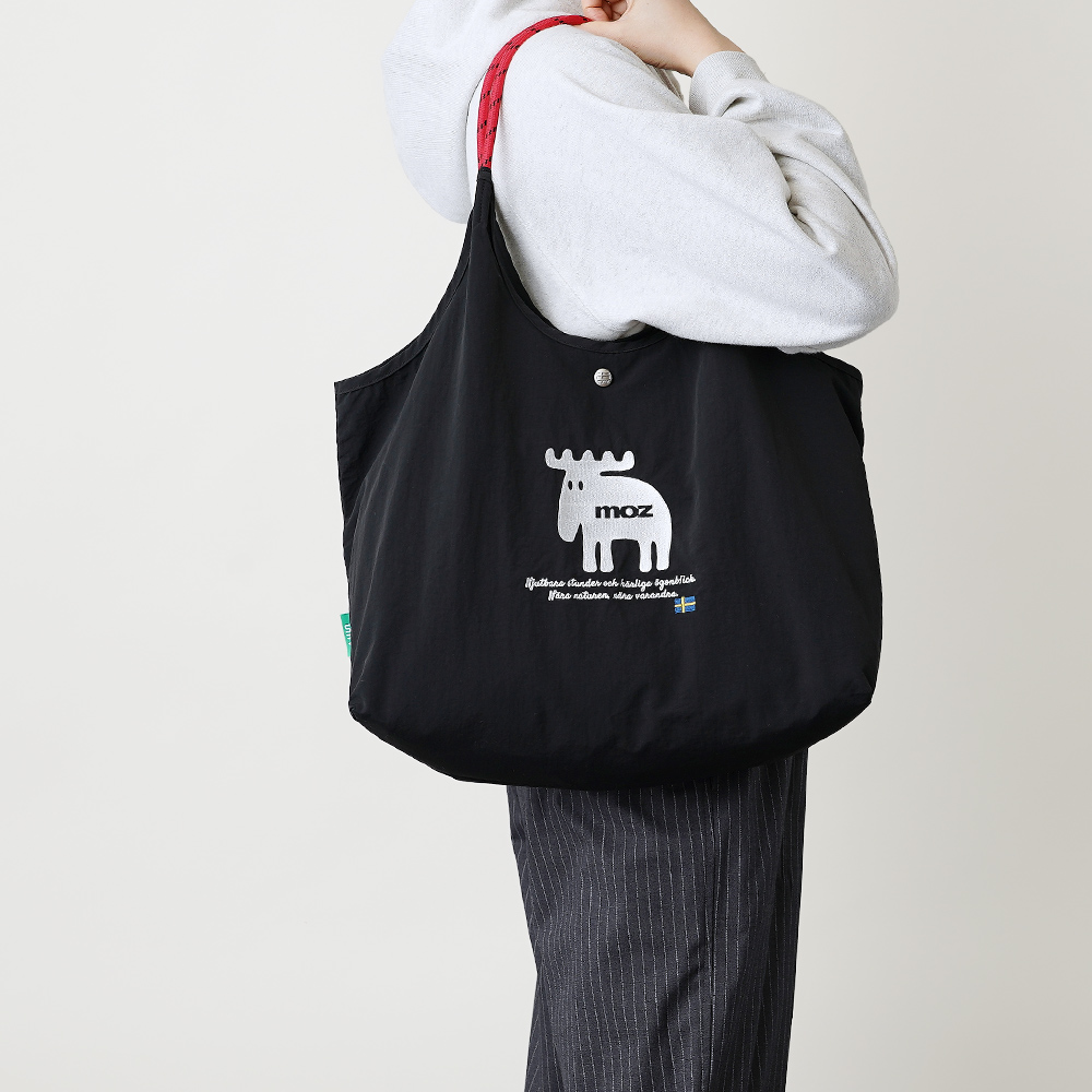 刺繍トートバッグ エコバッグ 北欧テイスト チロリアン モズ moz mozu mos エルク 超軽量  軽い 撥水 たためる マザーズバッグ