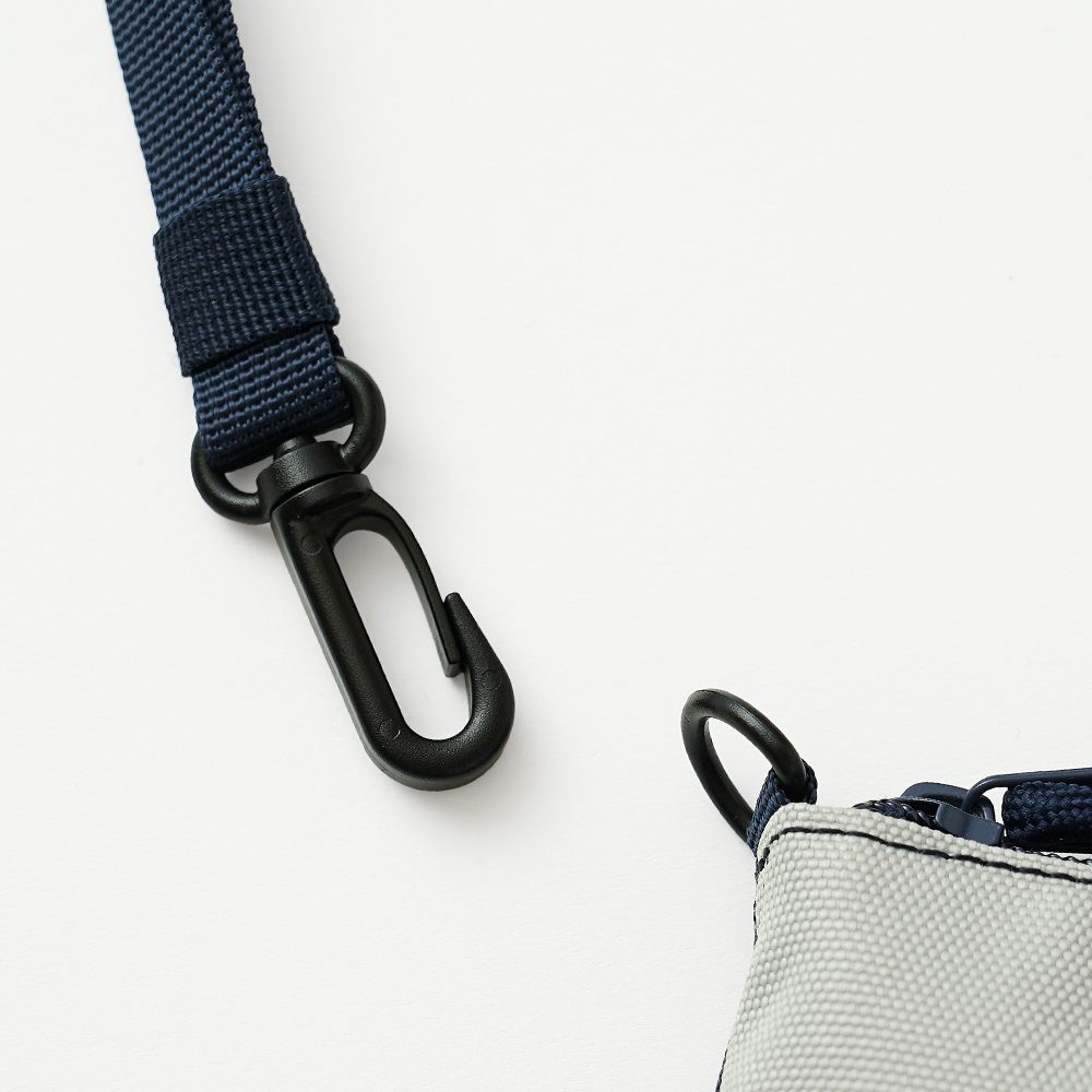 サコッシュ ポシェット スリム レディース メンズ 北欧デザイン バイカラー 2色きりかえ カジュアル カラフル かわいい スタイリッシュ 北欧 デザイン ブランド 人気 おすすめ モズ moz mos ヘラジカ エルク