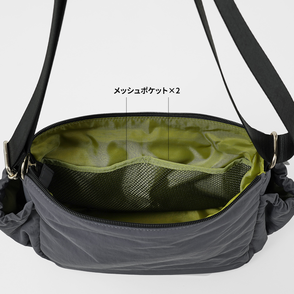 ショルダーバッグ 超軽量 軽い ボンディング 女性 レディース フェミニン まるっこい 上品 モズ