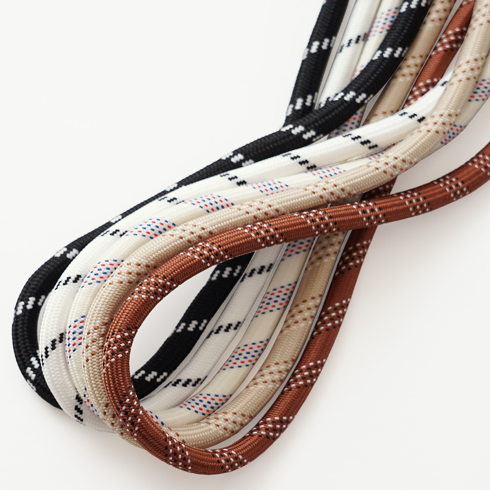 2wayバッグ ショルダーバッグ 刺繍トートバッグ サンリオ sanrio クロミ シナモロール キティ ハローキティ キティちゃん シナモン 超軽量  軽い 撥水