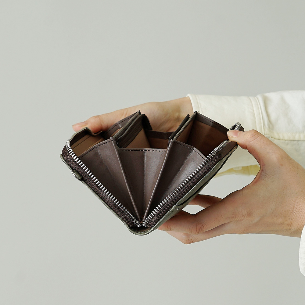 VASKAbymoz ヴェスカ べスカ ヘラジカ エルク トナカイ 北欧デザイン お財布 長財布 財布 札束 スタイリッシュ おしゃれ